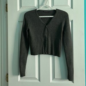 Brandy Melville Cropped Button-up Sweater